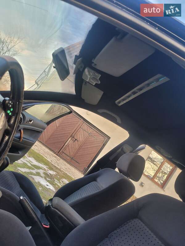 Универсал Volkswagen Passat 1999 в Львове