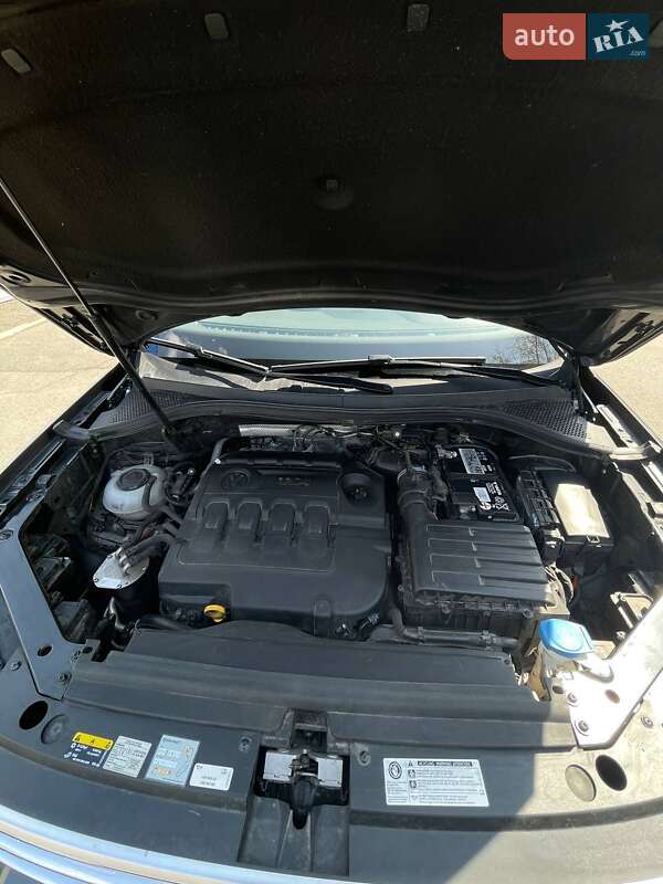 Универсал Volkswagen Passat 2018 в Кременчуге фото 32 Универсал Volkswagen Passat 2018 в Кременчуге