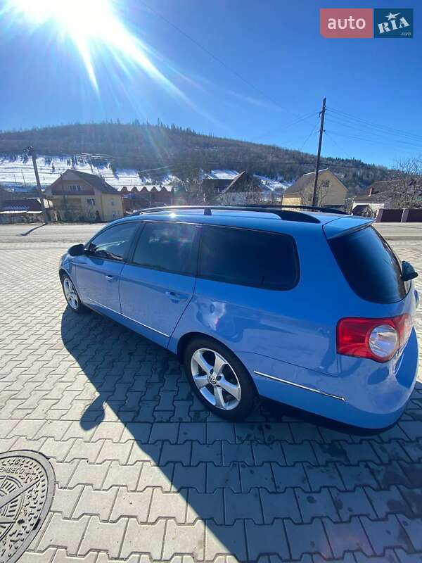 Універсал Volkswagen Passat 2006 в Воловцю