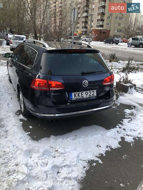 Универсал Volkswagen Passat 2013 в Киеве
