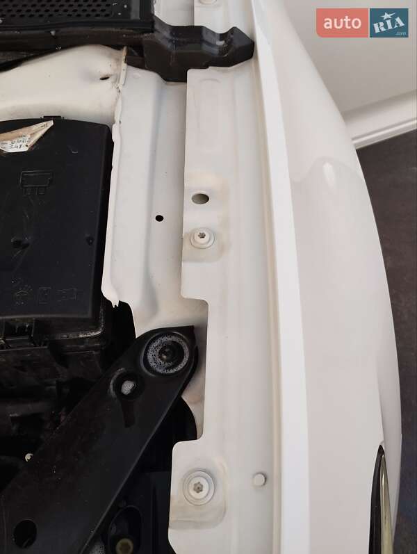 Універсал Volkswagen Passat 2015 в Старокостянтинові