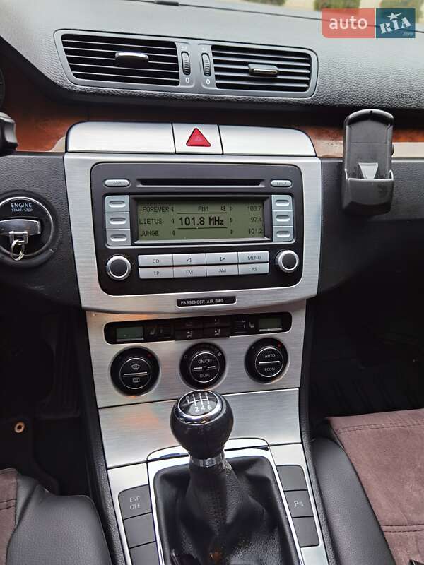 Седан Volkswagen Passat 2007 в Запоріжжі