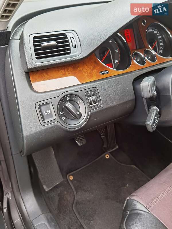 Седан Volkswagen Passat 2007 в Запоріжжі