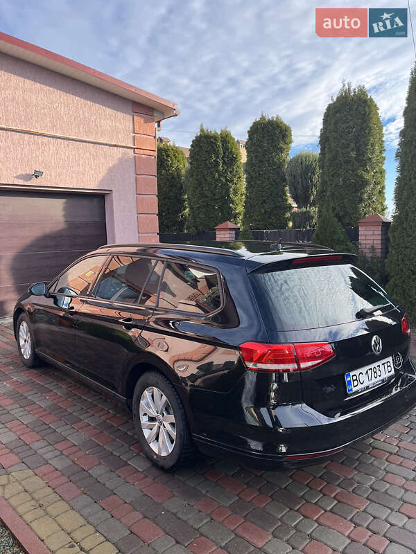 Універсал Volkswagen Passat 2019 в Львові