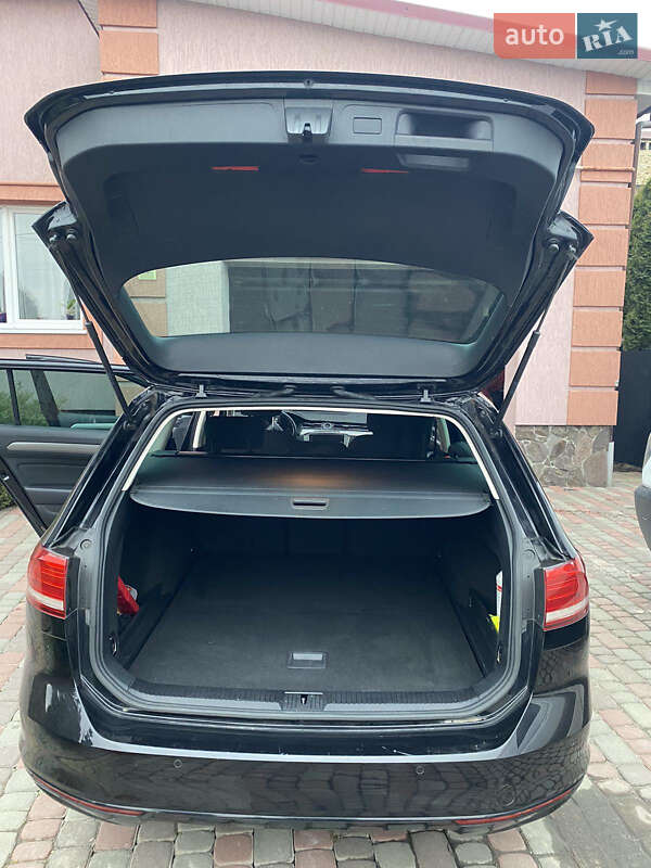 Універсал Volkswagen Passat 2019 в Львові