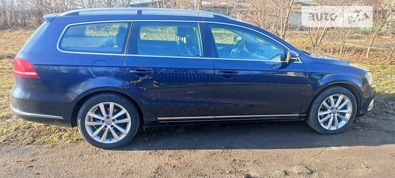 Универсал Volkswagen Passat 2011 в Хмельницком