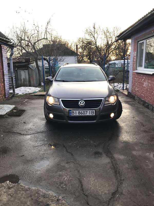 Универсал Volkswagen Passat 2008 в Глобине