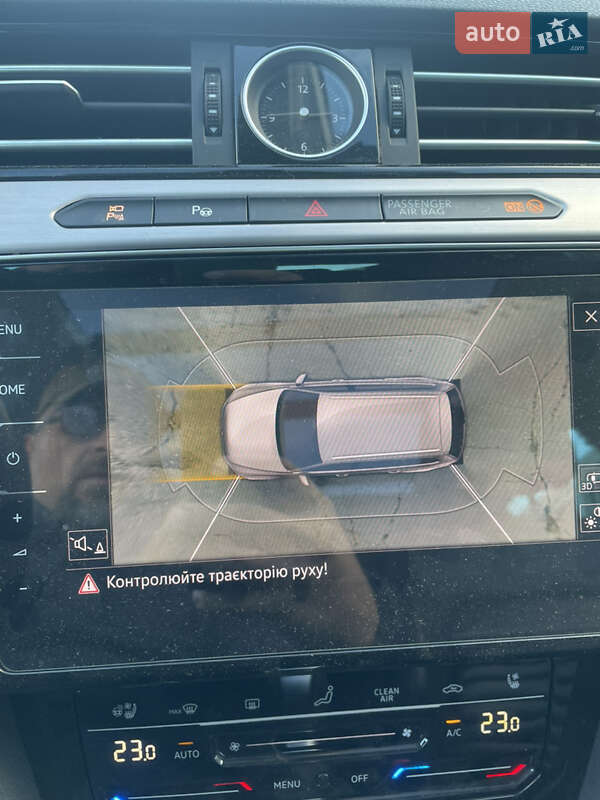 Універсал Volkswagen Passat 2014 в Одесі