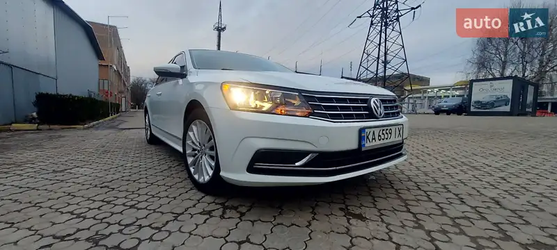 Volkswagen Passat