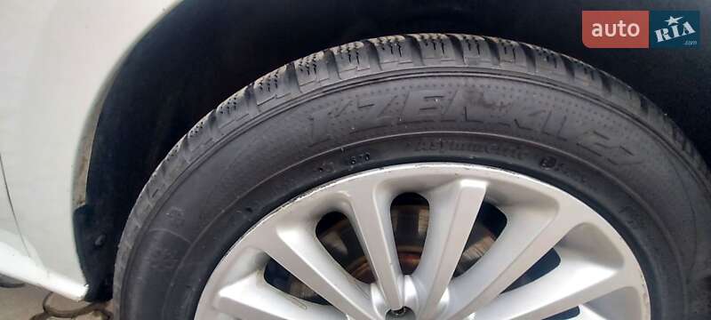 Седан Volkswagen Passat 2016 в Черновцах