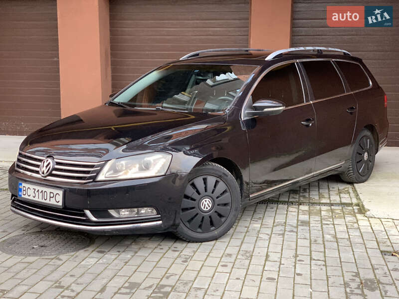 Універсал Volkswagen Passat 2013 в Стрию