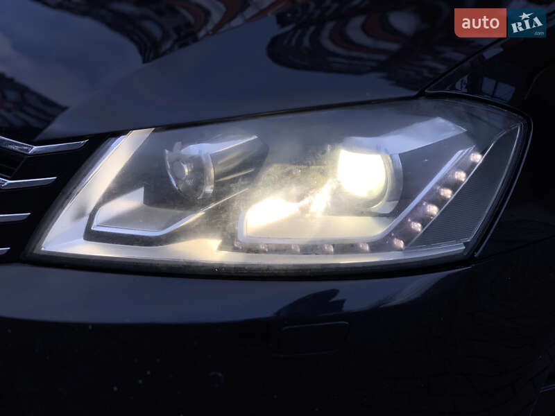 Універсал Volkswagen Passat 2013 в Стрию