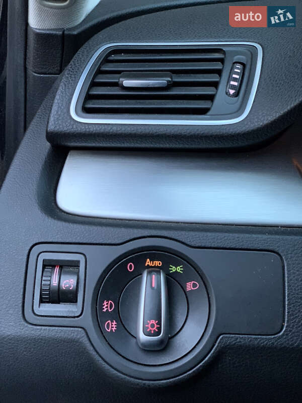 Універсал Volkswagen Passat 2013 в Стрию