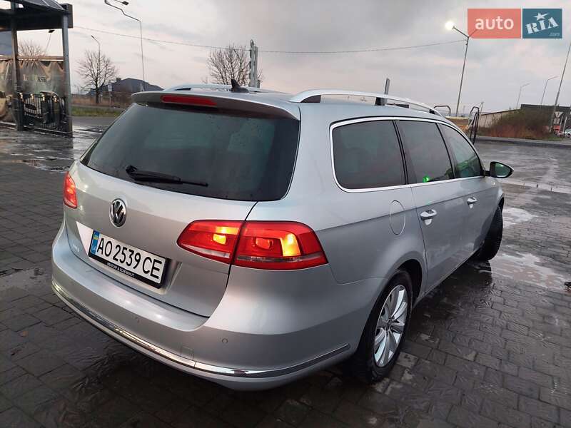 Универсал Volkswagen Passat 2012 в Тячеве