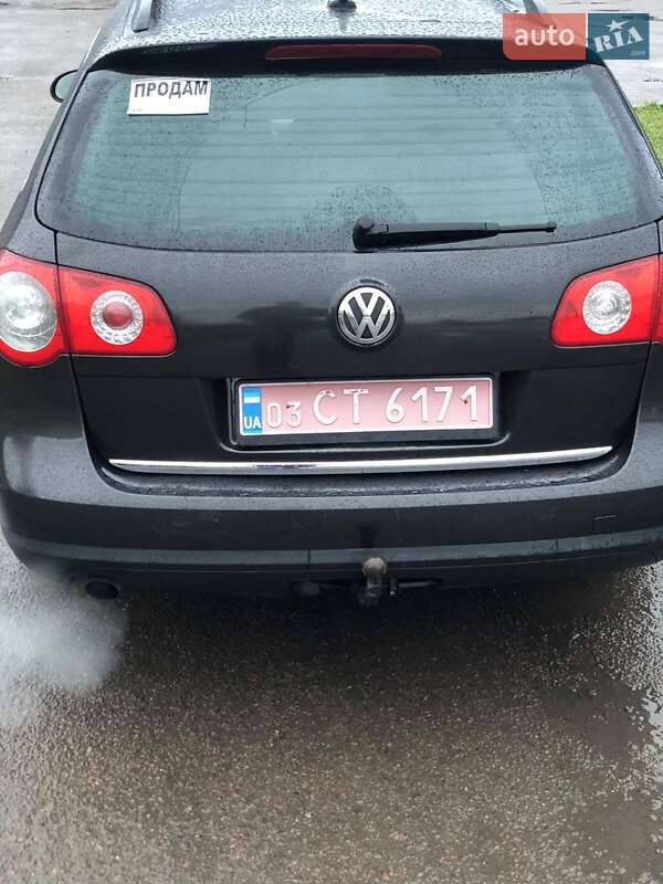 Універсал Volkswagen Passat 2010 в Бершаді