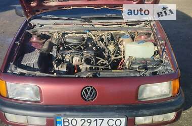 Седан Volkswagen Passat 1991 в Борщеве