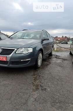 Универсал Volkswagen Passat 2010 в Горохове