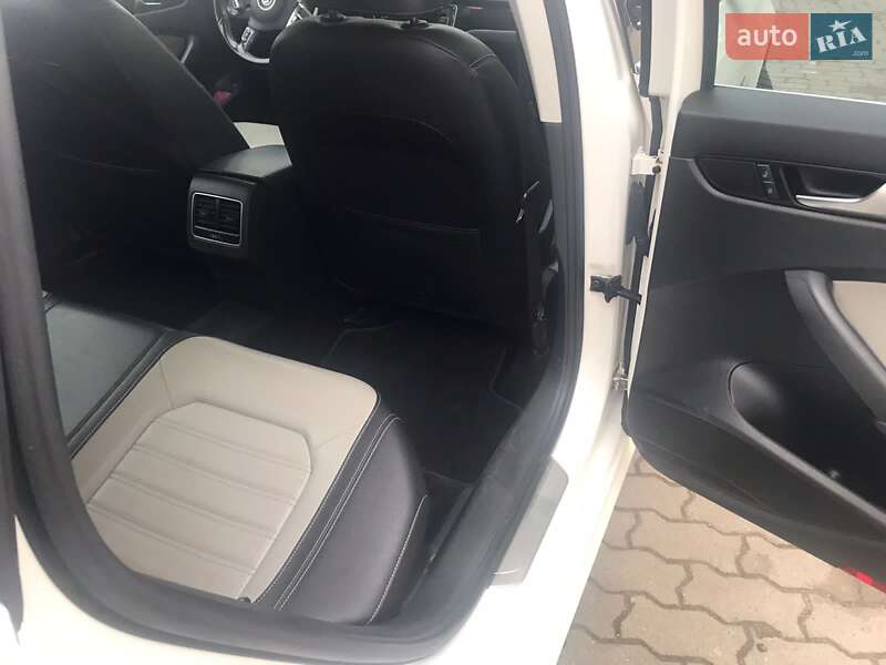 Седан Volkswagen Passat 2014 в Івано-Франківську фото 13 Седан Volkswagen Passat 2014 в Івано-Франківську