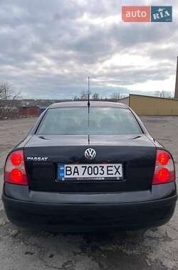 Седан Volkswagen Passat 2003 в Благовещенском