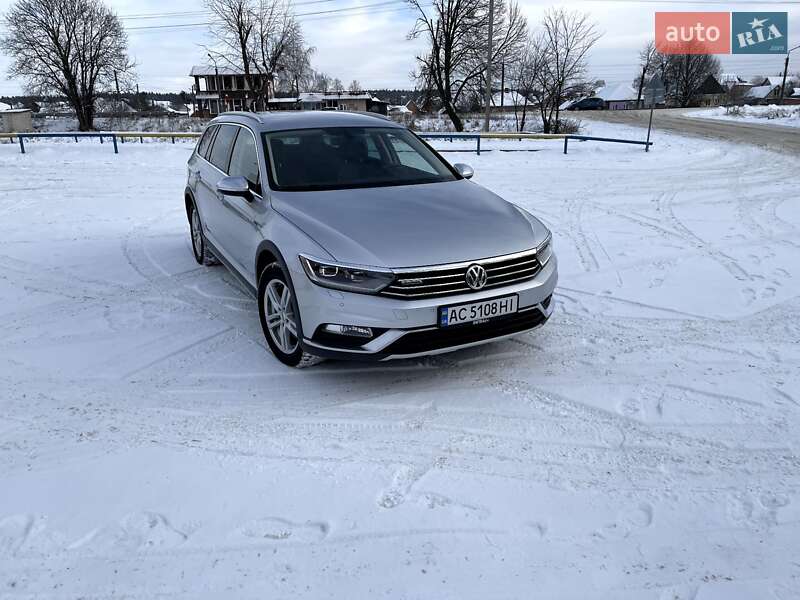 Универсал Volkswagen Passat 2016 в Ахтырке