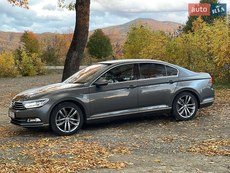 Седан Volkswagen Passat 2015 в Иршаве