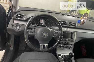 Седан Volkswagen Passat 2014 в Бахмаче