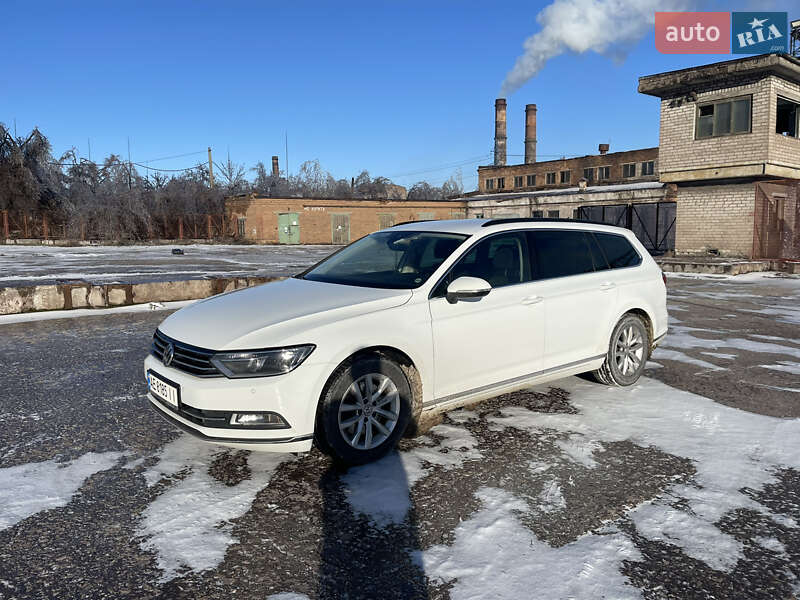 Універсал Volkswagen Passat 2017 в Кривому Розі