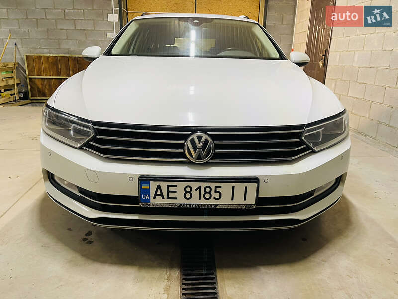 Універсал Volkswagen Passat 2017 в Кривому Розі