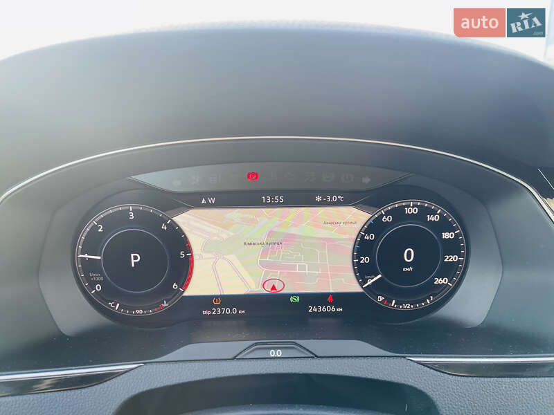 Універсал Volkswagen Passat 2017 в Кривому Розі