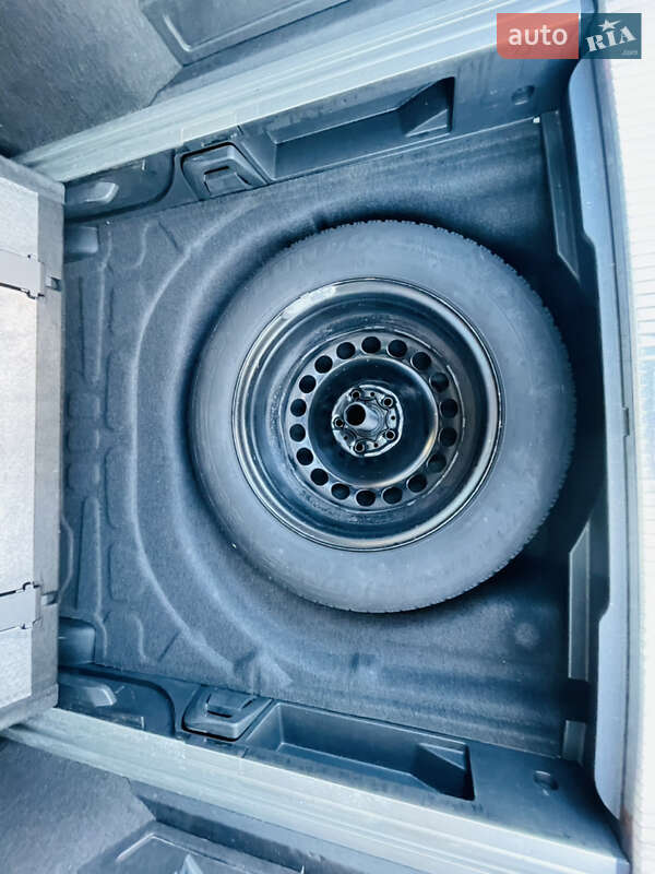 Універсал Volkswagen Passat 2017 в Кривому Розі