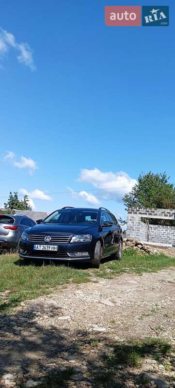 Універсал Volkswagen Passat 2012 в Івано-Франківську