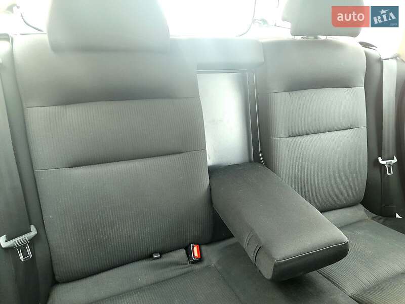 Универсал Volkswagen Passat 2001 в Полтаве