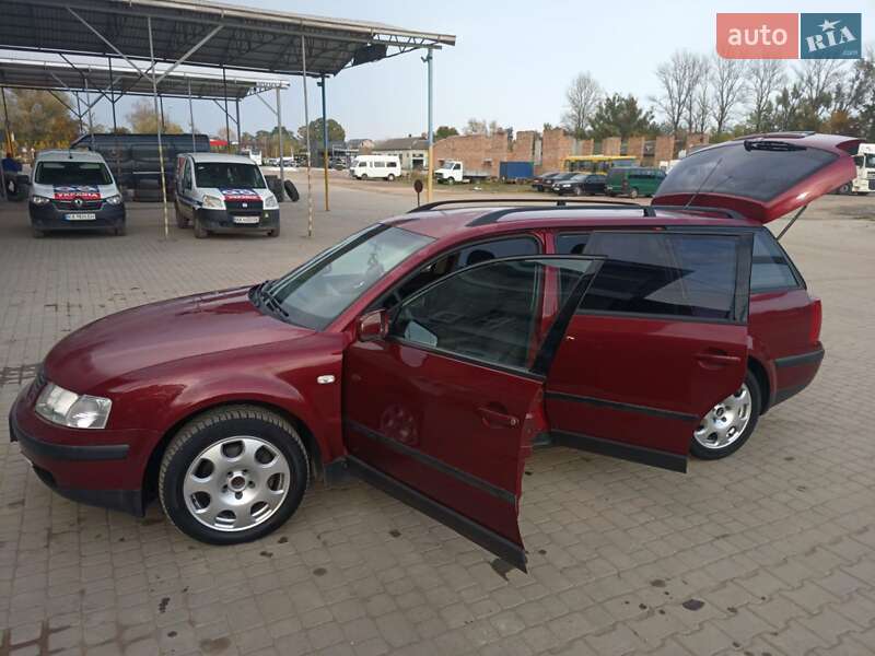 Универсал Volkswagen Passat 1999 в Коломые