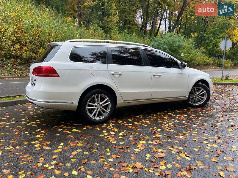 Универсал Volkswagen Passat 2011 в Львове