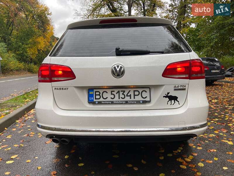 Универсал Volkswagen Passat 2011 в Львове