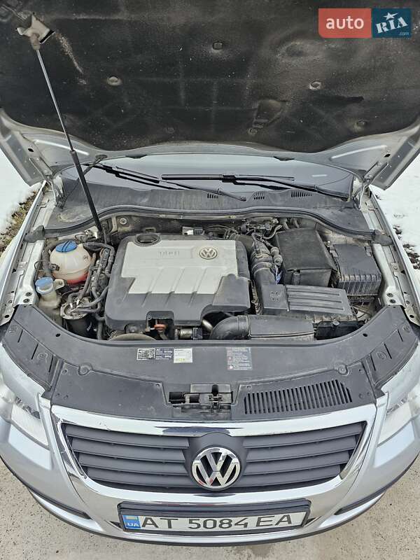 Седан Volkswagen Passat 2009 в Івано-Франківську