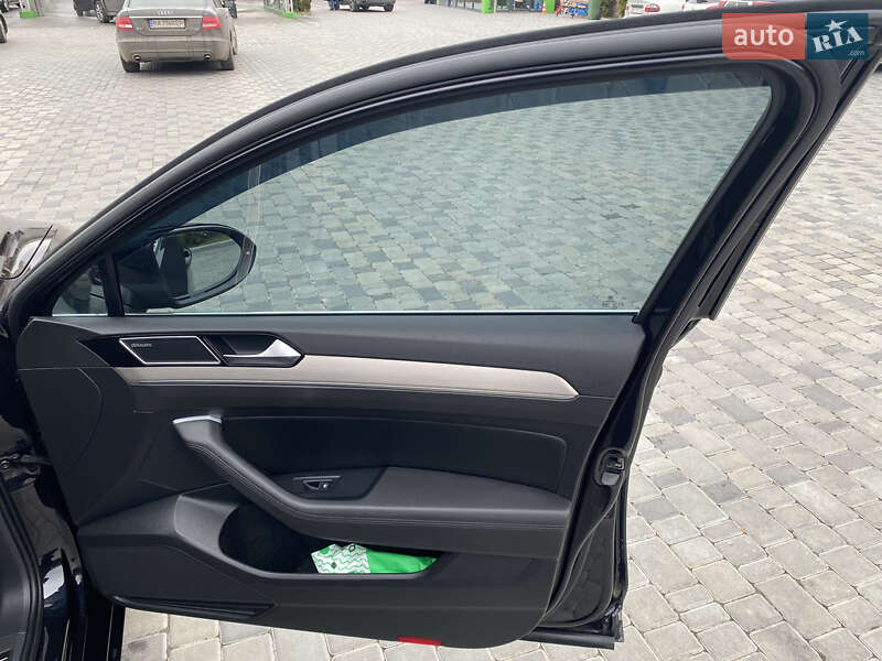 Універсал Volkswagen Passat 2017 в Кропивницькому
