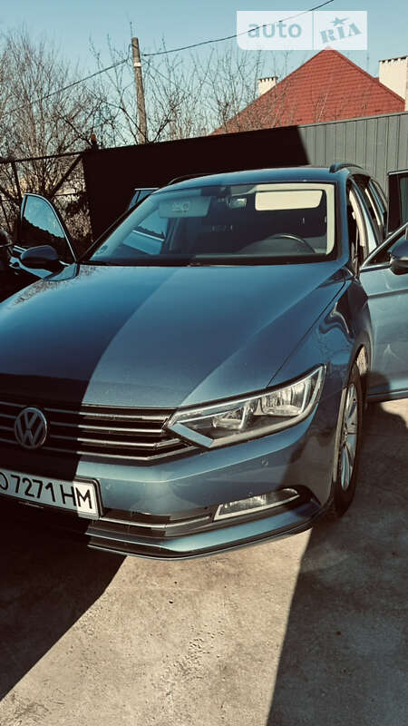 Универсал Volkswagen Passat 2015 в Ужгороде