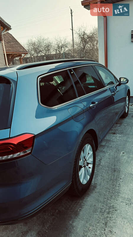 Універсал Volkswagen Passat 2015 в Ужгороді