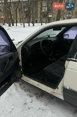 Седан Volkswagen Passat 1991 в Харькове