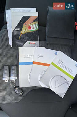 Универсал Volkswagen Passat 2012 в 