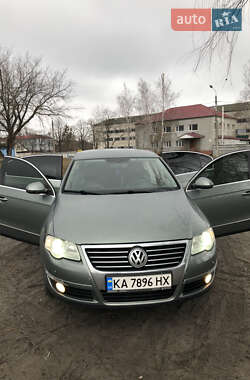 Седан Volkswagen Passat 2008 в Киеве