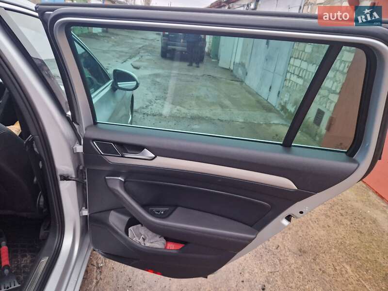 Универсал Volkswagen Passat 2018 в Южноукраинске