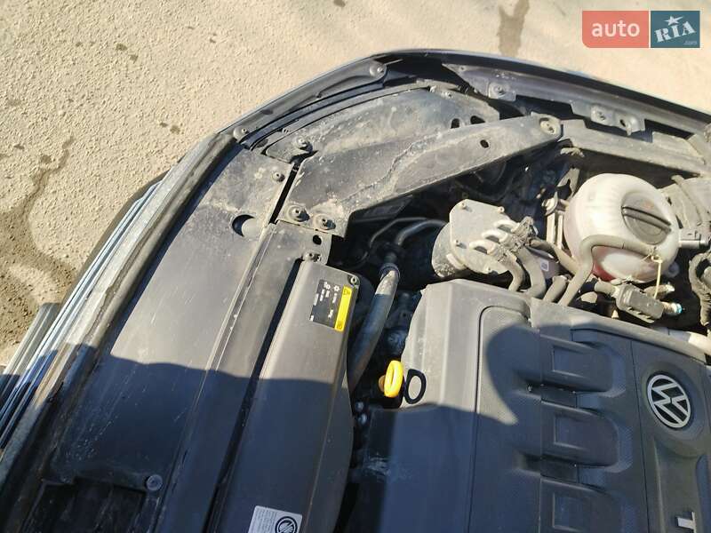 Универсал Volkswagen Passat 2015 в Виннице