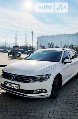 Універсал Volkswagen Passat 2015 в Івано-Франківську