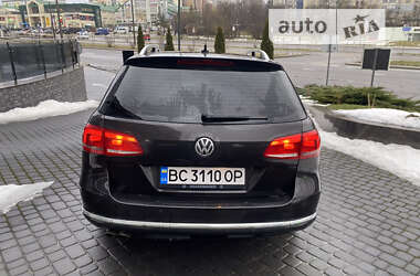 Универсал Volkswagen Passat 2011 в Львове