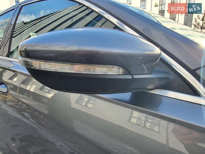 Седан Volkswagen Passat 2020 в Киеве