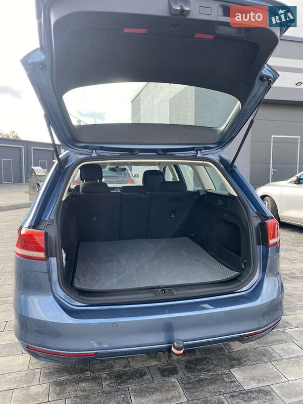 Універсал Volkswagen Passat 2016 в Луцьку