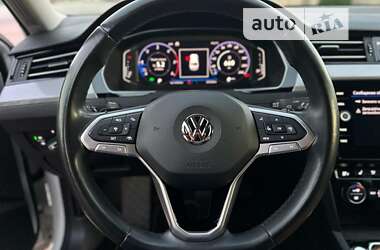 Седан Volkswagen Passat 2020 в Тячеве
