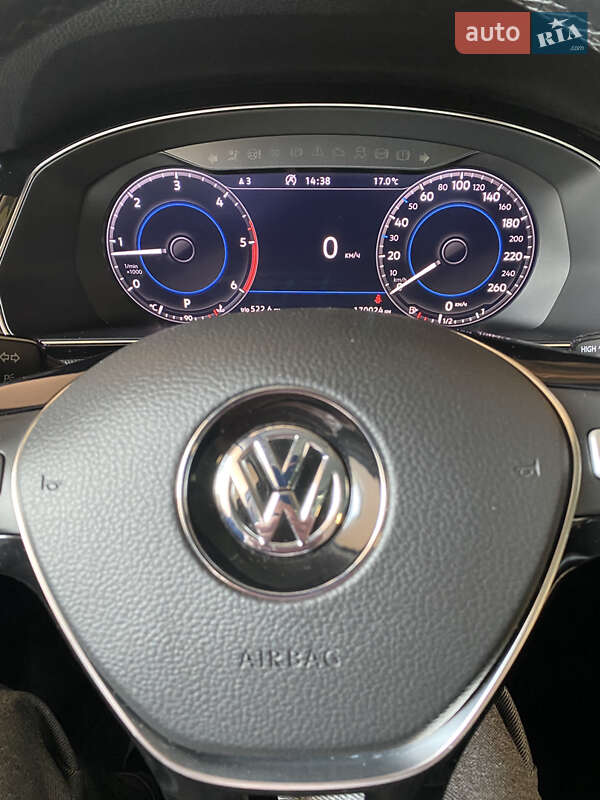 Универсал Volkswagen Passat 2018 в Мукачево фото 19 Универсал Volkswagen Passat 2018 в Мукачево